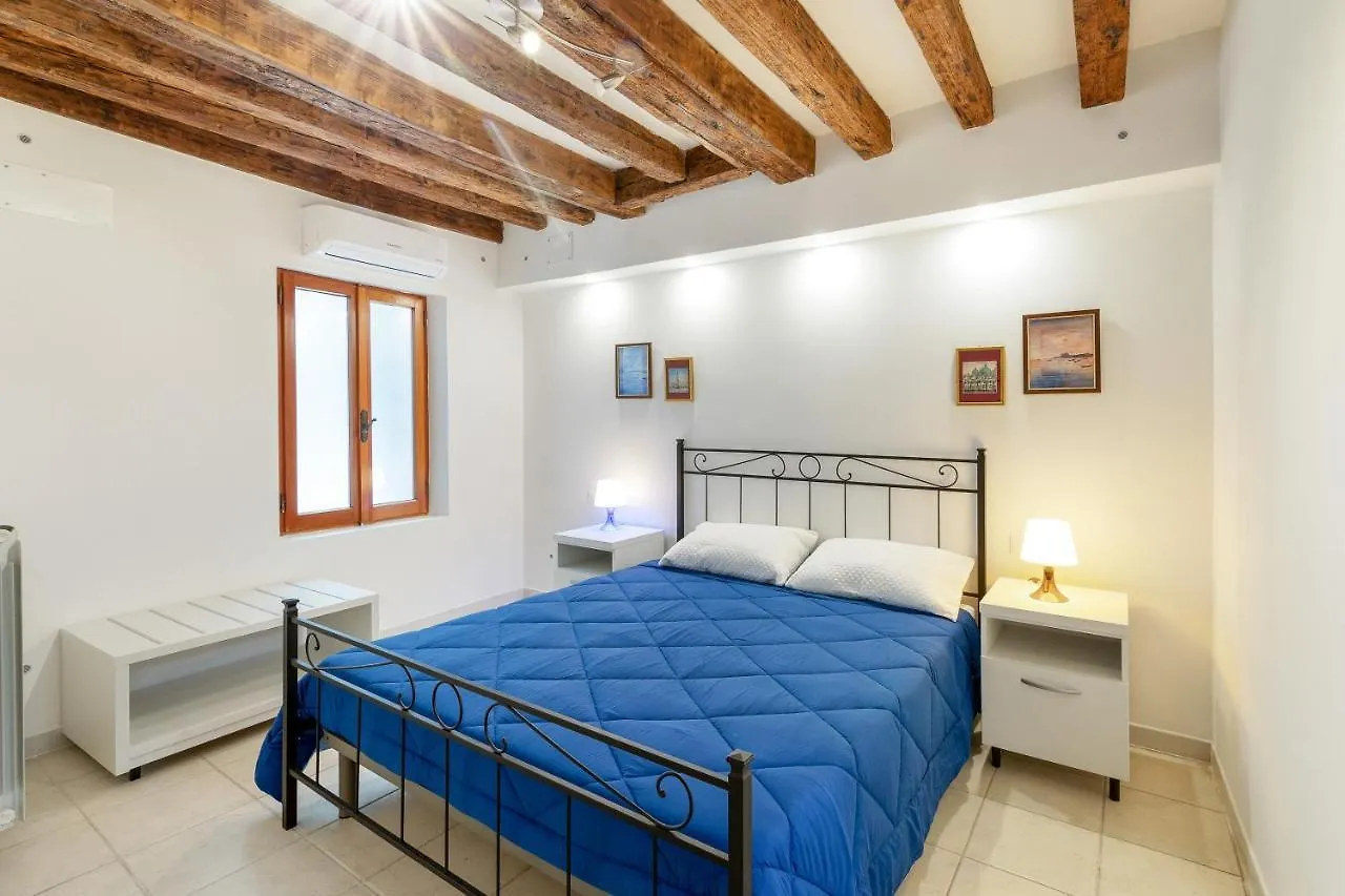Cannaregio Elegant Apartment Venetië