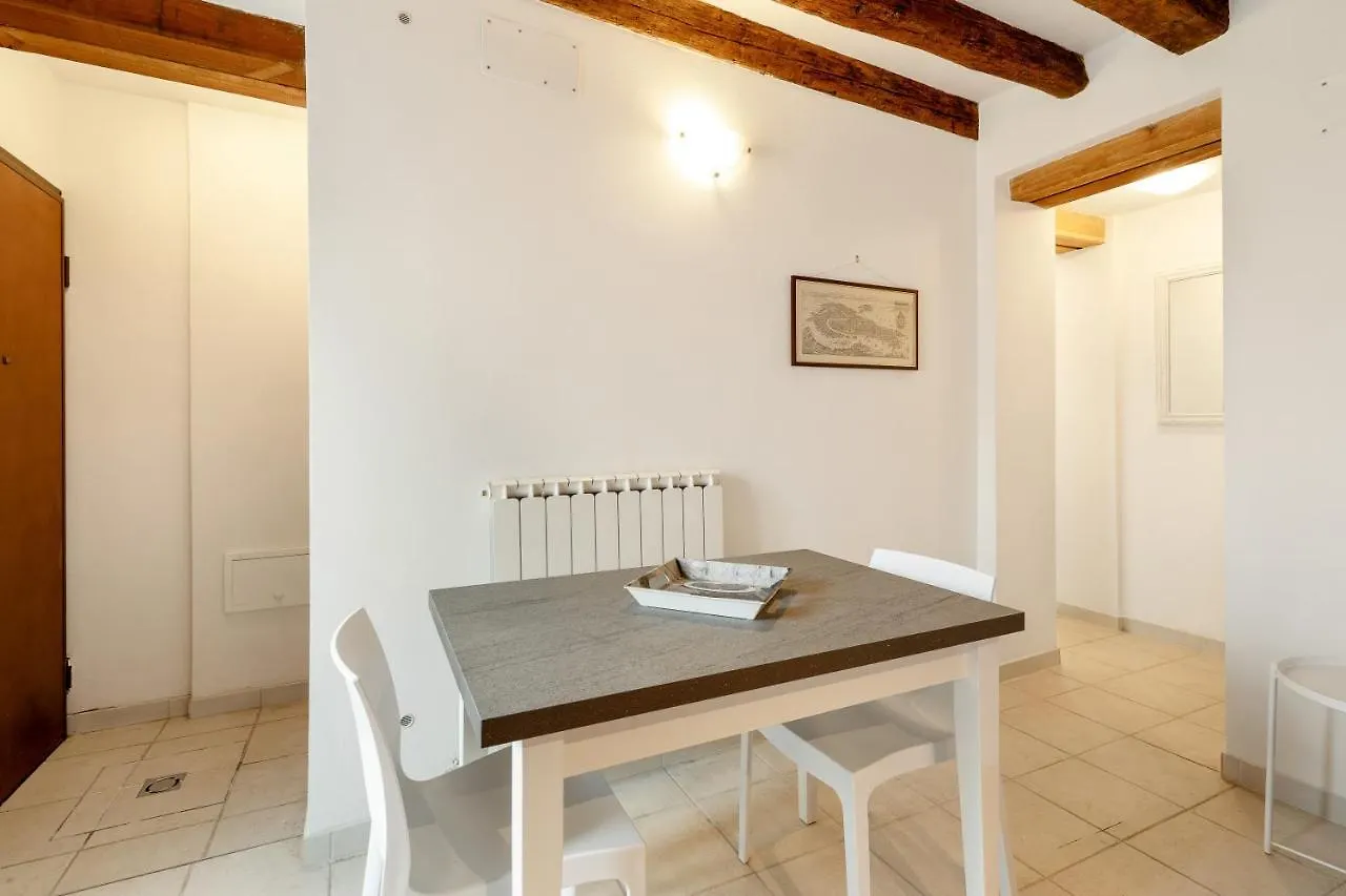 Cannaregio Elegant Apartment Venetië 0*,  Italië