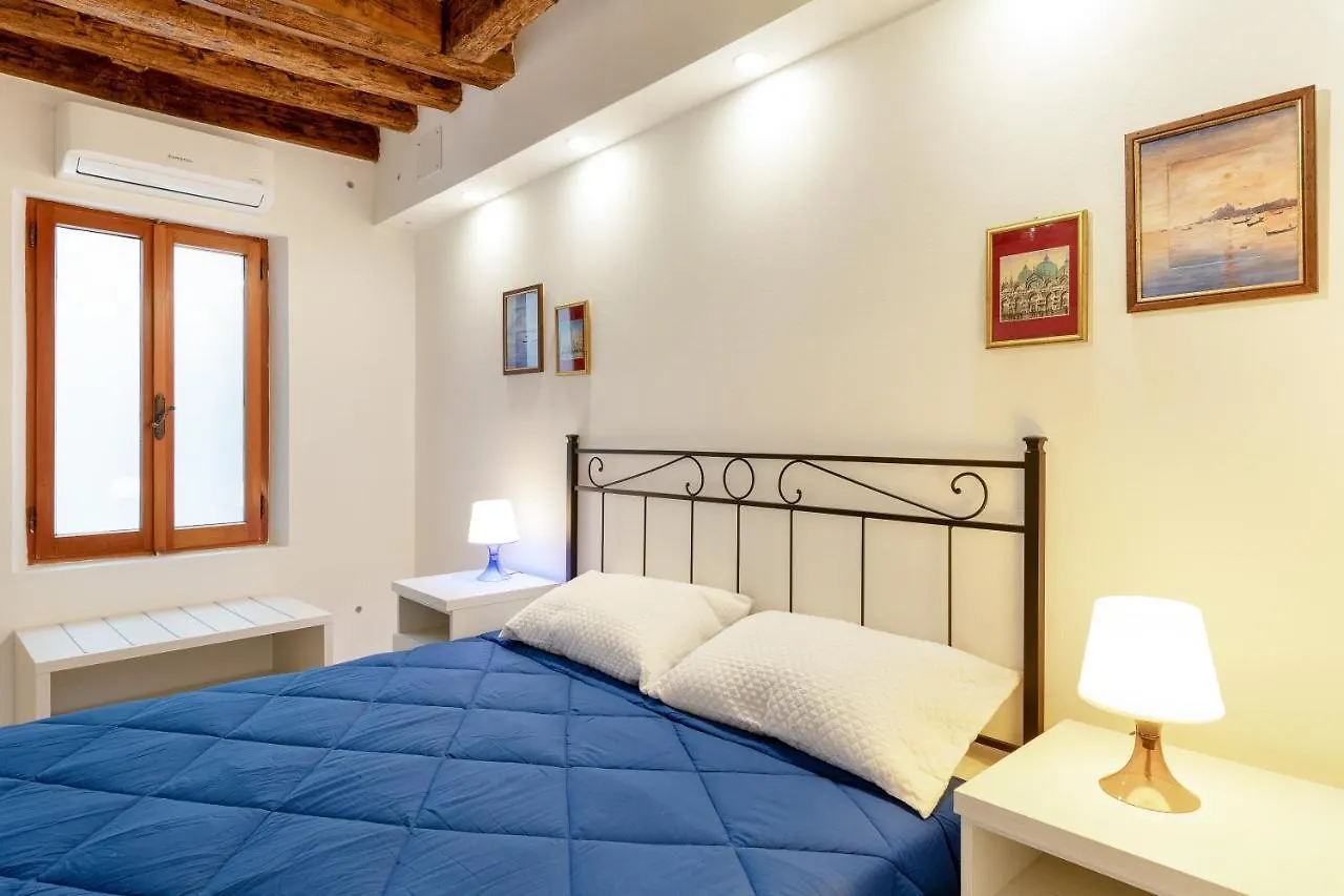 Cannaregio Elegant Apartment Venetië