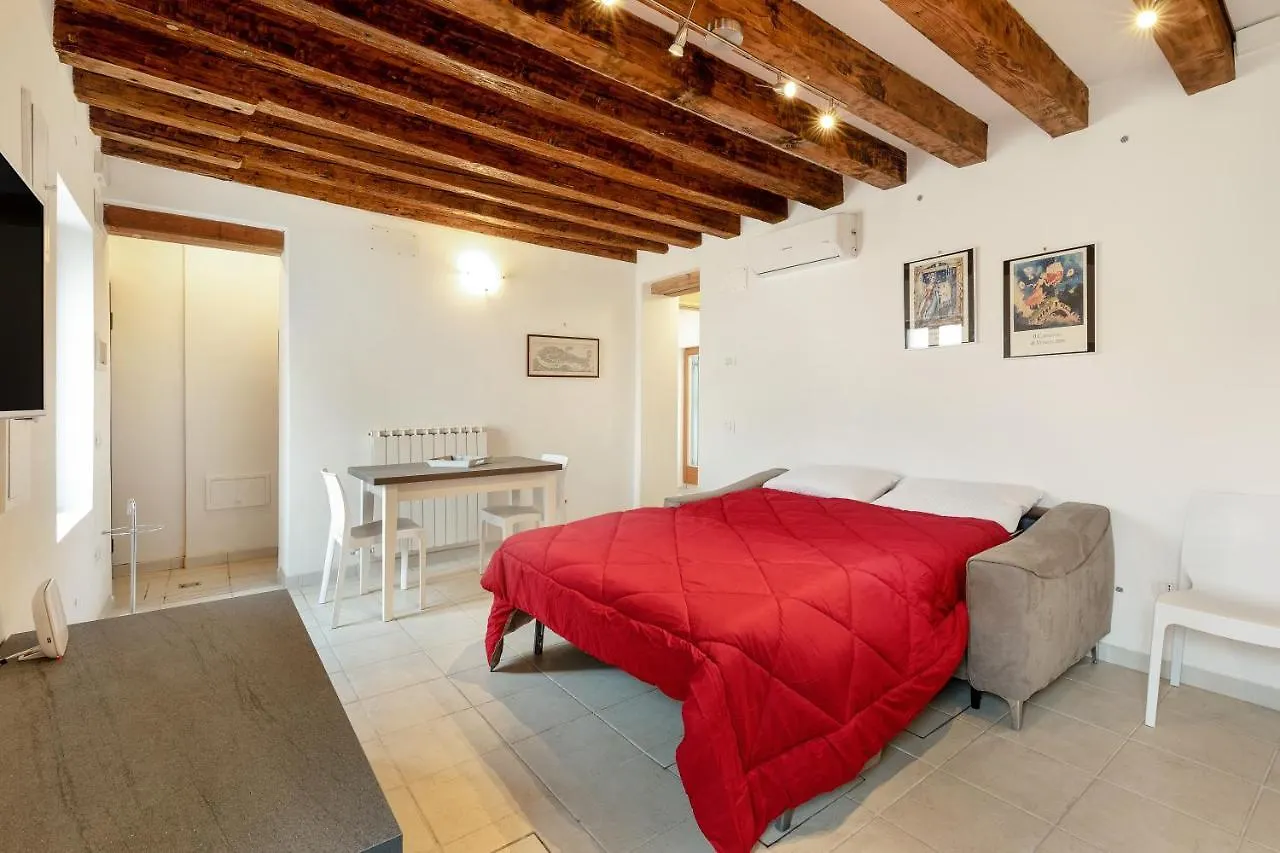 Cannaregio Elegant Apartment Venetië